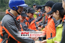 廣州拓展培訓(xùn)公司如何在激烈的競(jìng)爭(zhēng)市場(chǎng)中站穩(wěn)腳跟